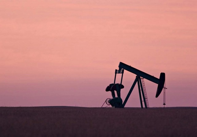 Цены на нефть опустились