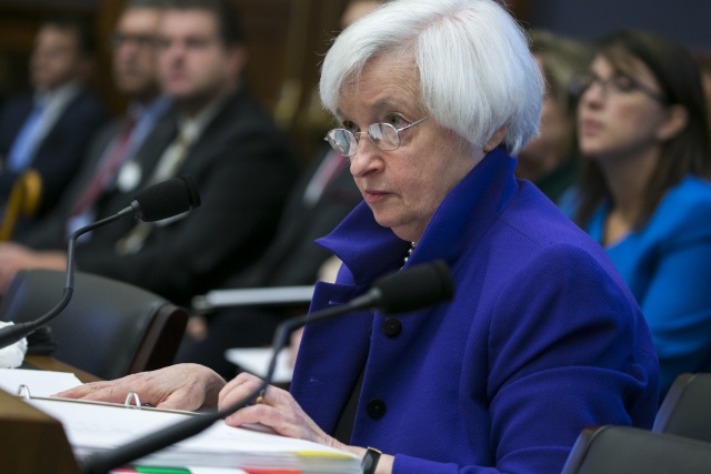 Эксперт: ФРС нужно