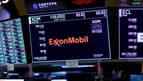 Exxon заморозила
